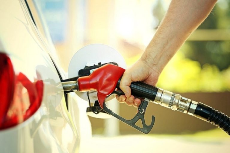 Procon vai fiscalizar redução de preço do diesel