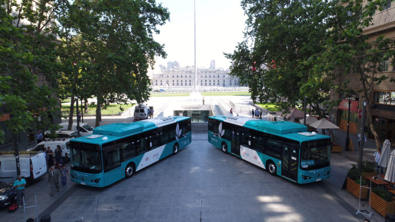 BYD fecha acordo para fornecer 100 ônibus para Santiago