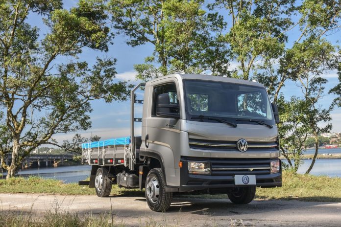 A família Delivery da VWCO acaba de atingir a marca de 20 mil caminhões comercializados. Dessa forma, os veículos, que vão de 3,5 a 13 toneladas de peso bruto total,