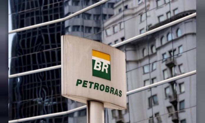 De acordo com dados da Economatica, a Petrobras perdeu nesta segunda-feira (9) R$ 91 bilhões em valor de mercado. Dessa forma, a estatal encerrou
