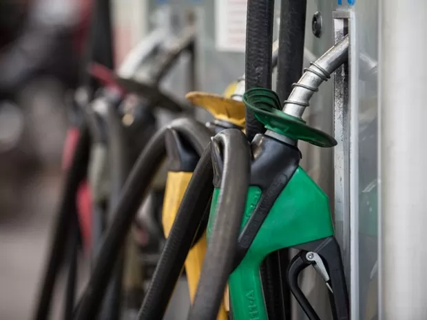 Nas últimas semanas, a Petrobras anunciou reajuste de quase 25% no diesel. A mudança impacta diretamente todo o setor de transporte,