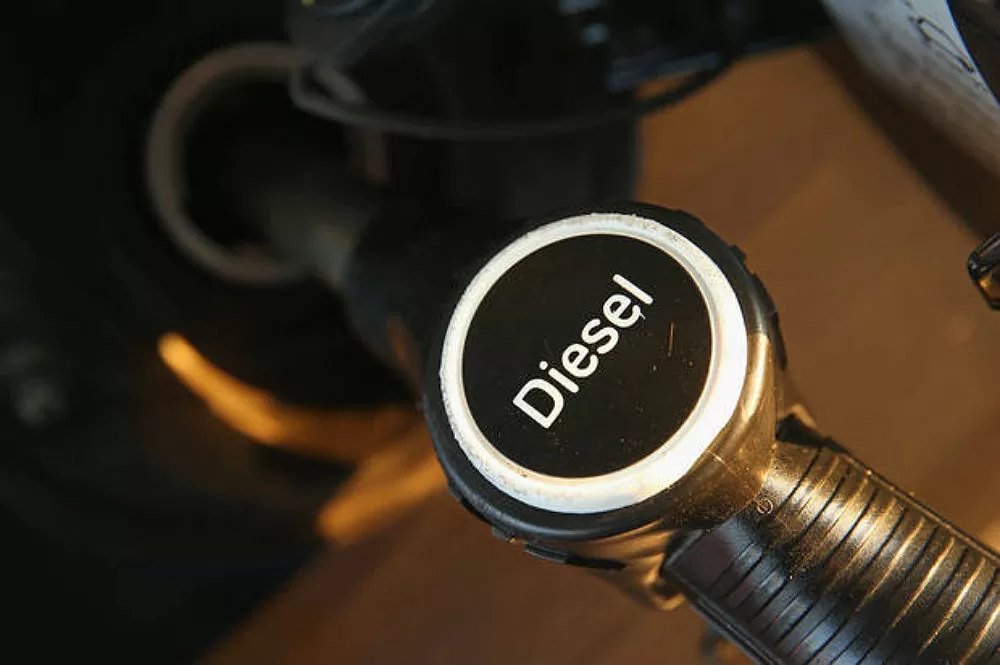 A Petrobras reduziu nesta sexta-feira o preço do diesel nas suas refinarias em cerca de 1,5%. De acordo com informações do site