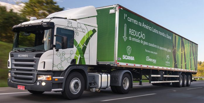 A Scania vai começar a produzir caminhões movidos a biometano na fábrica de São Bernardo em Campo. Com isso, a montadora pretende