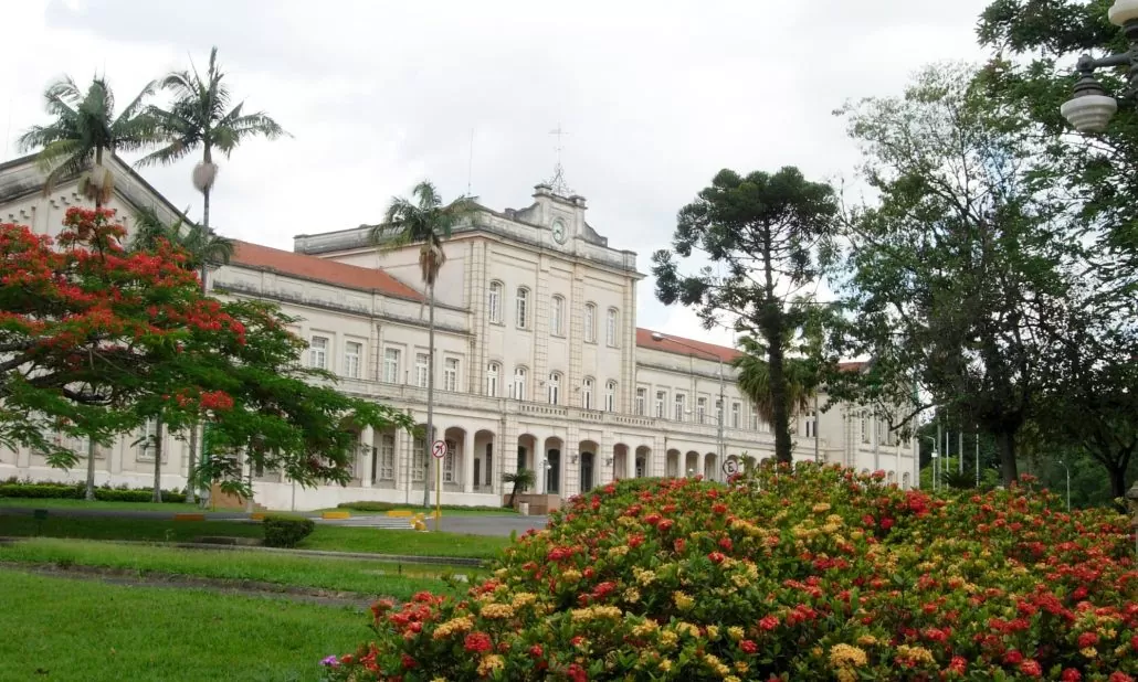 A Esalq (Escola Superior de Agricultura Luiz de Queiroz), de Piracicaba iniciou ontem, 26, o segundo ciclo de reuniões para atualizar os pisos mínimos de frete