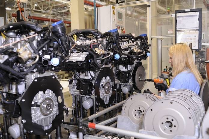 A Volkswagen transferiu a produção de motores de combustão da Alemanha para o Brasil e Argentina. Com isso, a montadora deixa na Alemanha