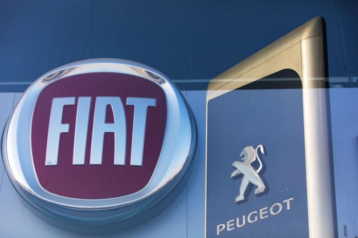 Os conselhos da montadora francesa PSA, dona da Peugeot, e da Fiat Chrysler (FCA) aprovaram nesta quarta-feira (18) um acordo para uma fusão entre