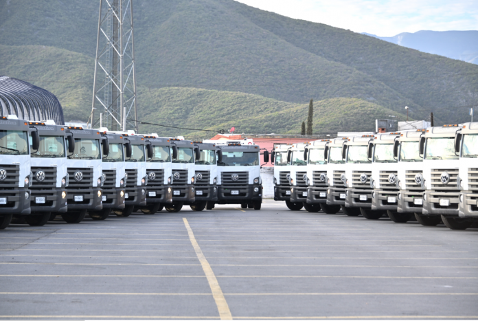 A empresa mexicana Veolia acaba de adquirir junto a Volkswagen Caminhões e ônibus (VWCO) 32 unidades do VW Constellation 17.280. Os veículos serão