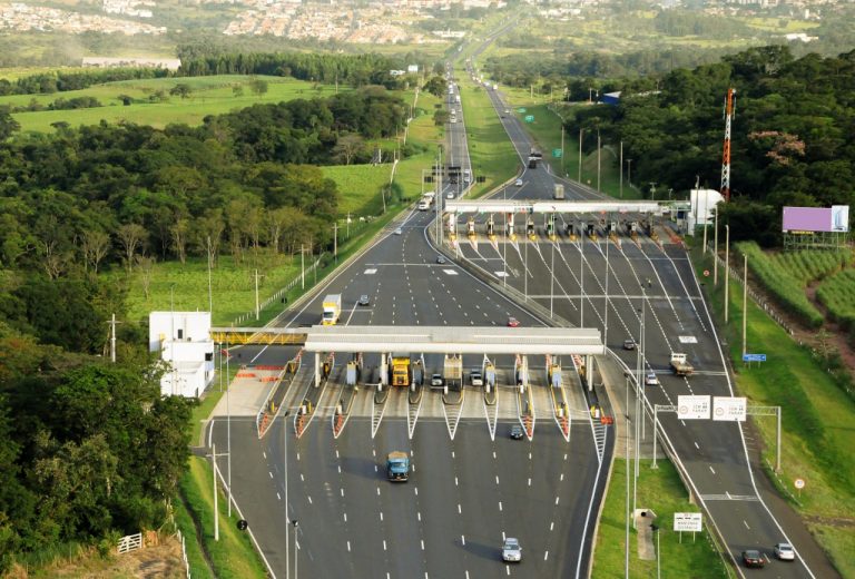 Com a mudança de concessão das rodovias Washington Luís e SP-255, na região de São Carlos (SP), cinco pedágios entre cidades do interior