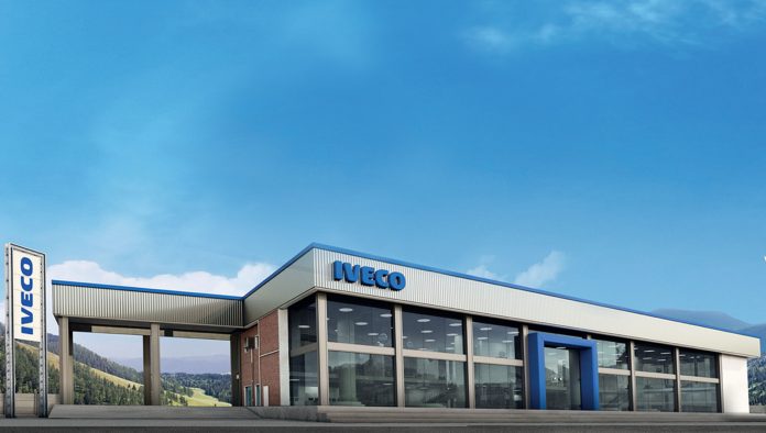 A Iveco acaba de intensificar o processo de expansão da sua rede de concessionárias com a inauguração de 4 unidades. Assim, os novos quatro pontos de atendimento