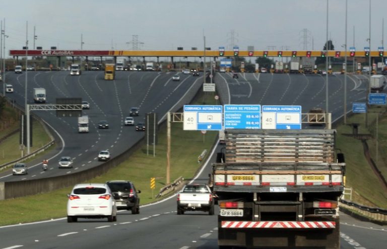 Em publicação no Diário Oficial do Estado (DOE), o Governo de São Paulo autorizou o reajuste das tarifas de pedágios das rodovias paulistas.