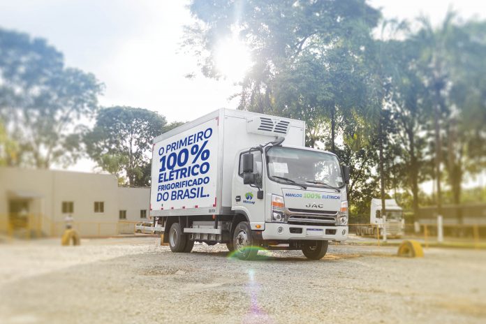 A Manlog colocou em operação seus primeiros caminhões 100% elétricos e frigorificados. Dessa forma, reforçando o posicionamento de sustentabilidade