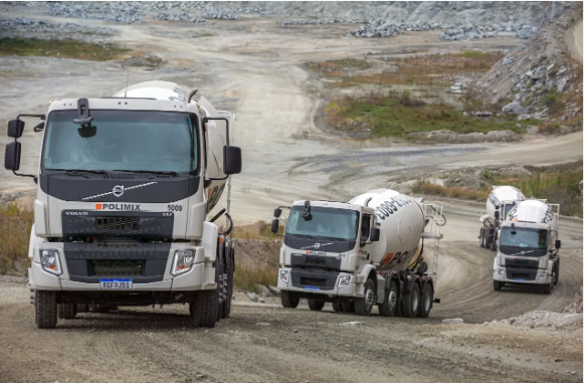 A Polimix Concreto acaba de finalizar a aquisição de 150 caminhões Volvo VM. Dessa forma, a companhia decide apostar na montadora pela primeira