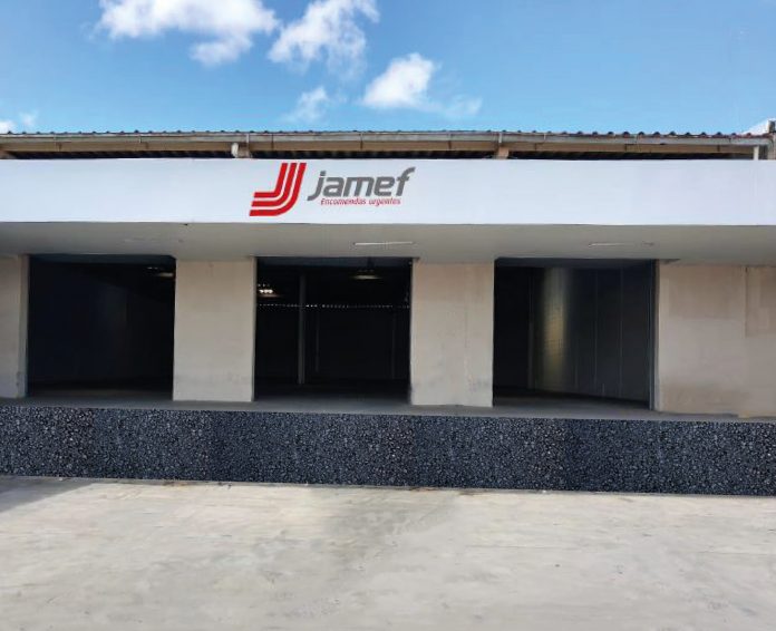 A Jamef Encomendas Urgentes, especializada no transporte de cargas fracionadas, Inaugurou, ontem, 5, uma nova filial. Dessa vez, em Aracaju, capital