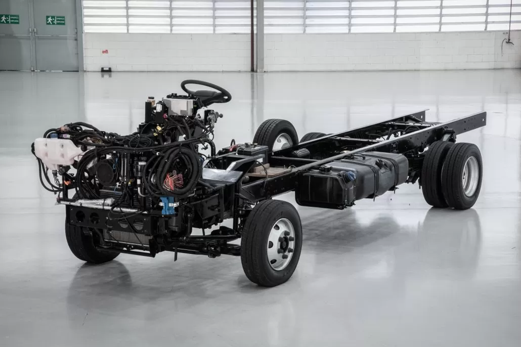A Volkswagen Caminhões e Ônibus apresenta mais um reforço para o transporte de passageiros: chega às revendas de todo o país o novo micro-ônibus