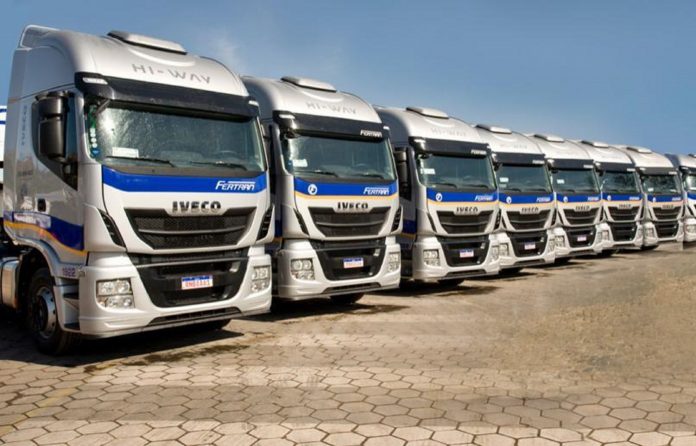 Após a venda de 60 Hi-Ways em maio para o Grupo D'Granel, de Minas Gerais, a IVECO entrega mais 60 unidades para a empresa. Dessa forma, a transportadora