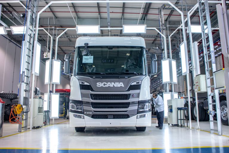 Scania encara o ano com otimismo moderado