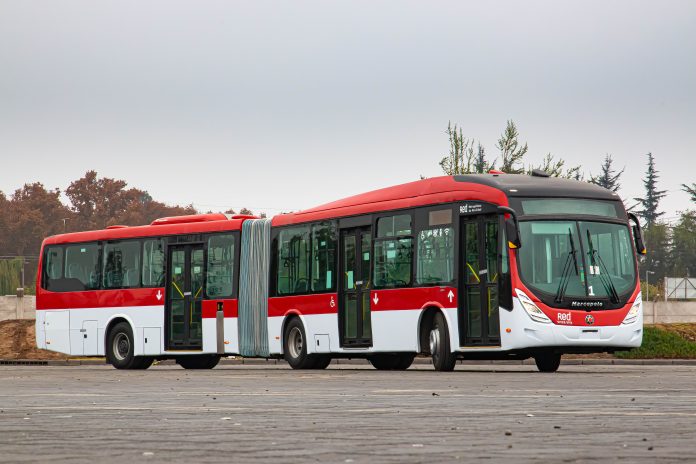 Volvo fornecerá 564 ônibus para Santiago, no Chile. Serão 472 ônibus convencionais e 92 articulados, que correspondem a 87% da nova frota