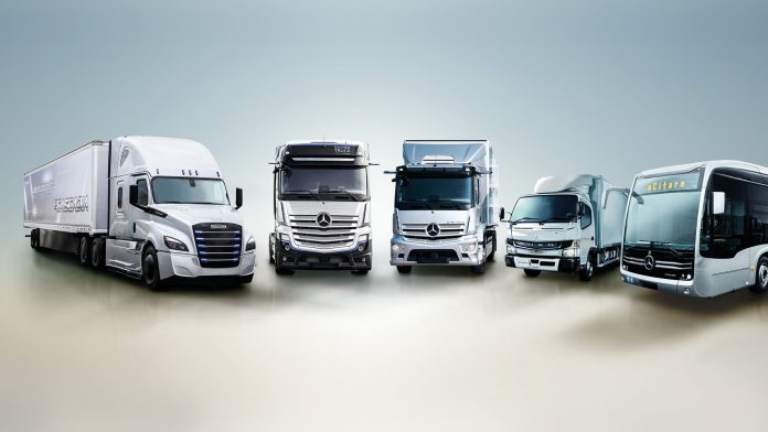 A Daimler Truck Holding AG (Daimler Truck) manteve com sucesso seu foco na melhoria da lucratividade geral em 2021. A Daimler Truck foi beneficiada