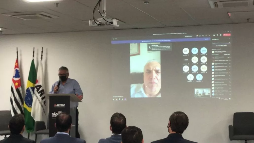 O secretário estadual de Logística e Transportes do Estado de São Paulo, João Octaviano Machado Neto, e o diretor geral da Artesp