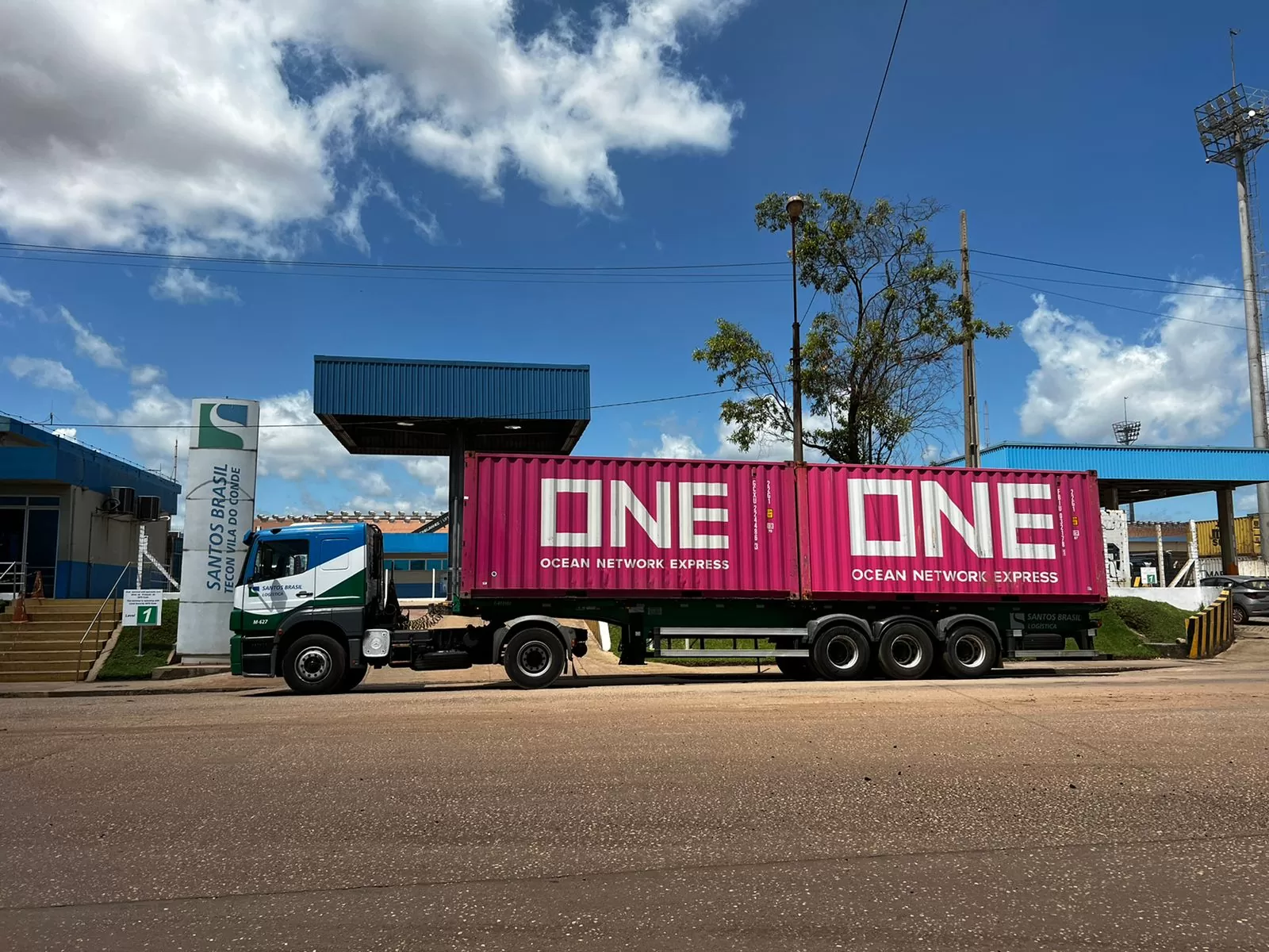 A Santos Brasil acaba de fechar um novo contrato com a Ocean Network Express (One) no Tecon Vila do Conde (PA) e passa a ser a provedora
