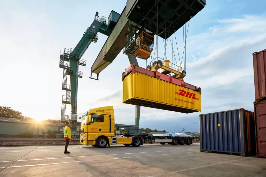DHL