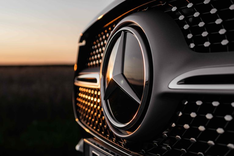 Showroom virtual Mercedes-Benz tem mais de mil veículos comercializados