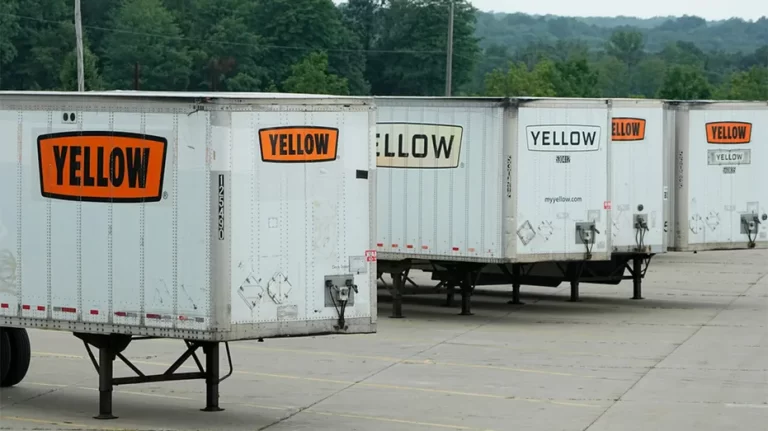 Yellow, gigante do transportes nos EUA, anuncia fim das operações