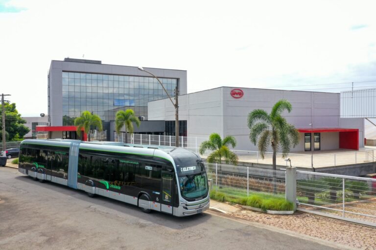 Pelo menos 8 capitais brasileiras vão investir em frotas de ônibus elétricos