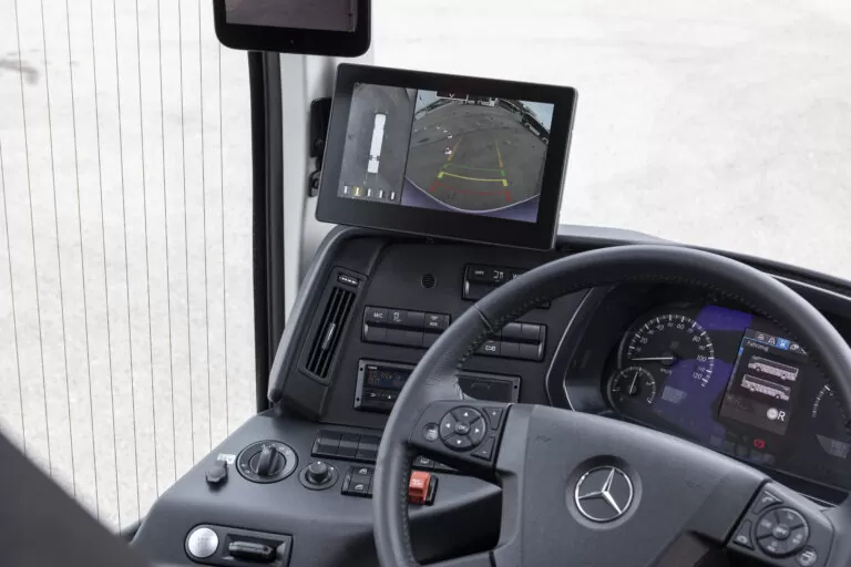 daimler buses driving experience