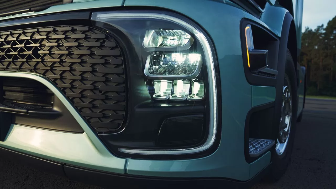 Mercedes-Benz Actros L