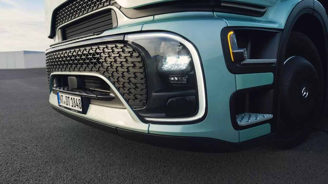 Mercedes-Benz Actros L