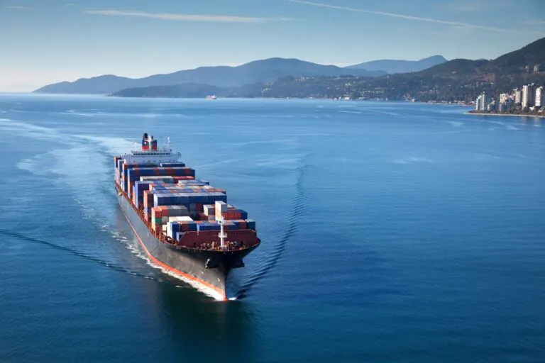 frete marítimo