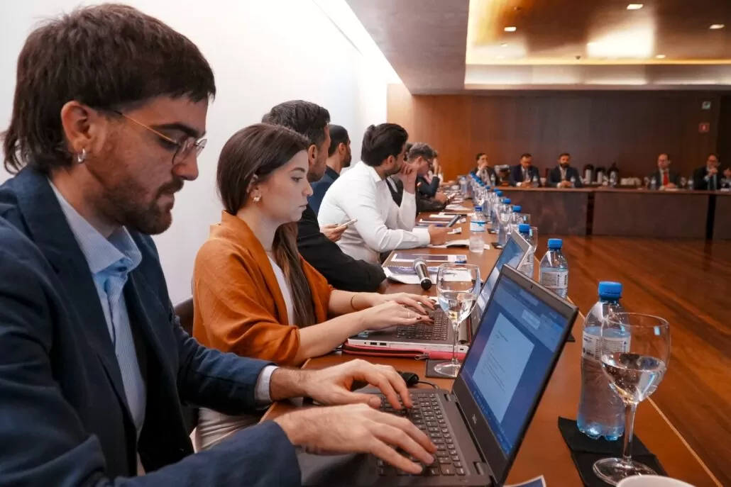 O evento contou com a participação de diversos órgãos envolvidos no desenvolvimento do setor ferroviário, como INFRA S.A, TCU e várias concessionárias que operam as ferrovias federais.