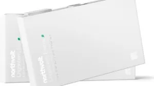 A Northvolt fabricava células NMC (níquel-manganês-cobalto) de íons de lítio que combinam densidade energética com segurança e longa vida útil.