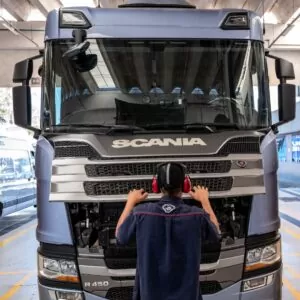 Lots foi criada para ser cliente Scania, sem privilégios, permitindo uma melhor percepção da marca a partir do olhar do cliente | Foto: Divulgação Lots foi criada para ser cliente Scania, sem privilégios, permitindo uma melhor percepção da marca a partir do olhar do cliente | Foto: Divulgação