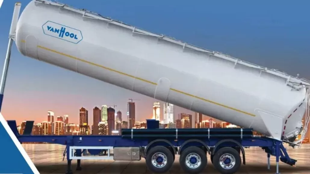 A Van Hool é conhecida pela produção de ônibus e implementos rodoviários na Europa | Foto: Divulgação