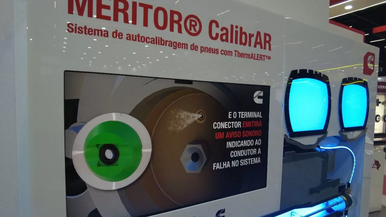 Demonstração do Meritor CalibrAR na Automec 2025 | Foto: Victro Fagarassi/Frota&cia