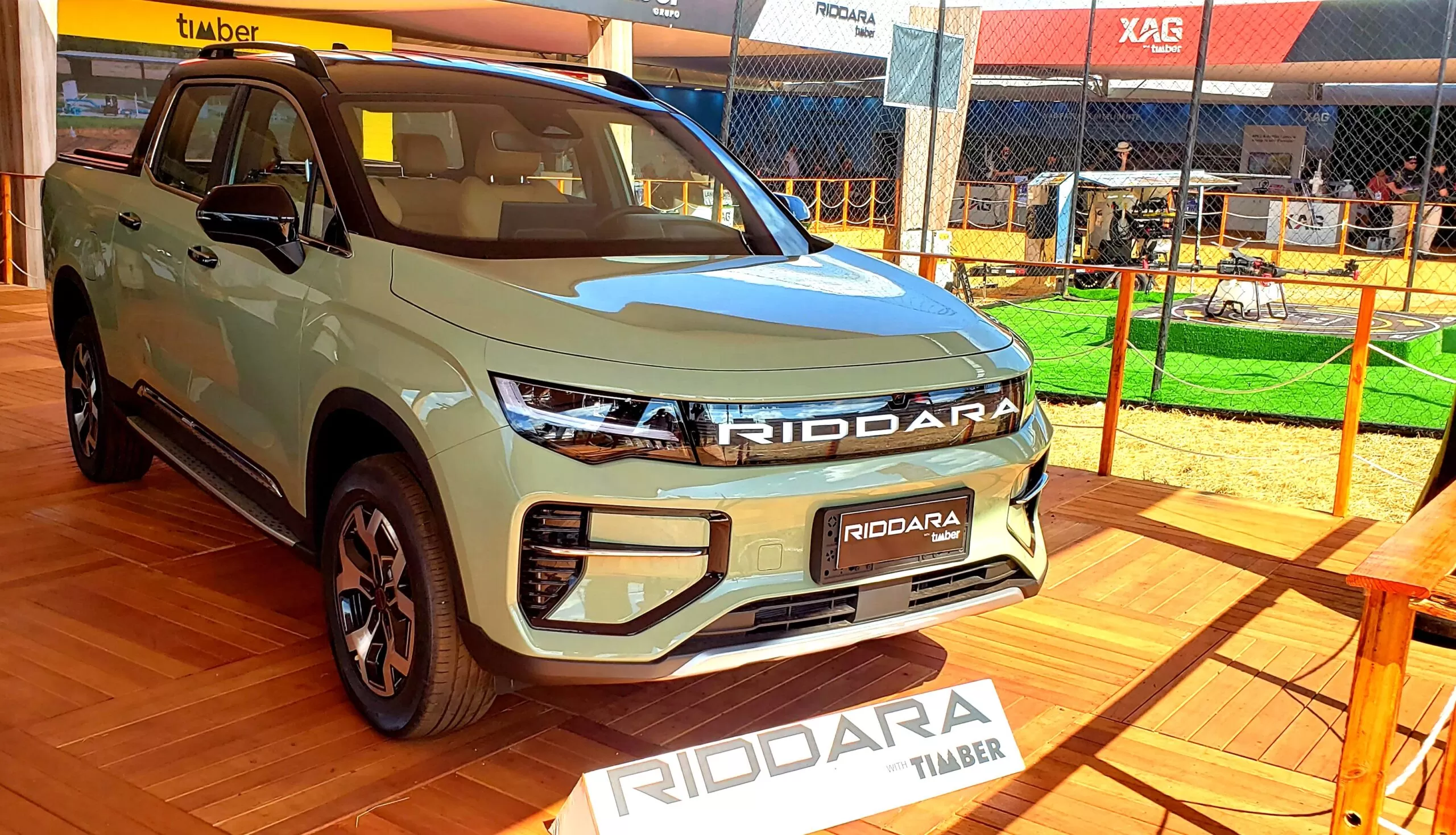 Picape elétrica Riddara R6