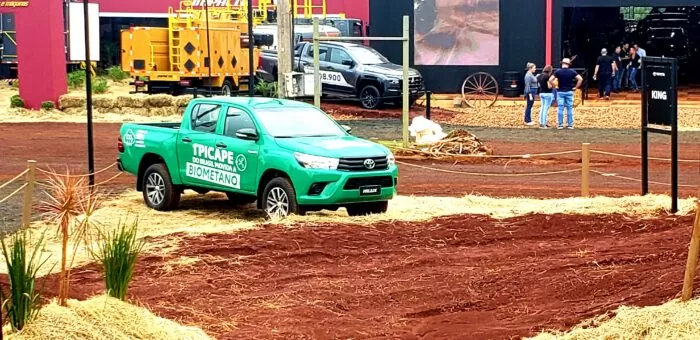 Estande Toyota nova Hilux