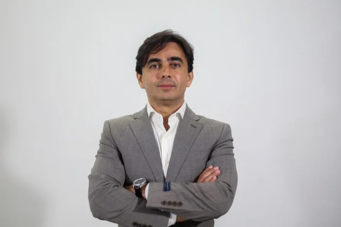 Wender Alvez da Harsco Environmental anuncia investimento em planta de asfalto sustentável 