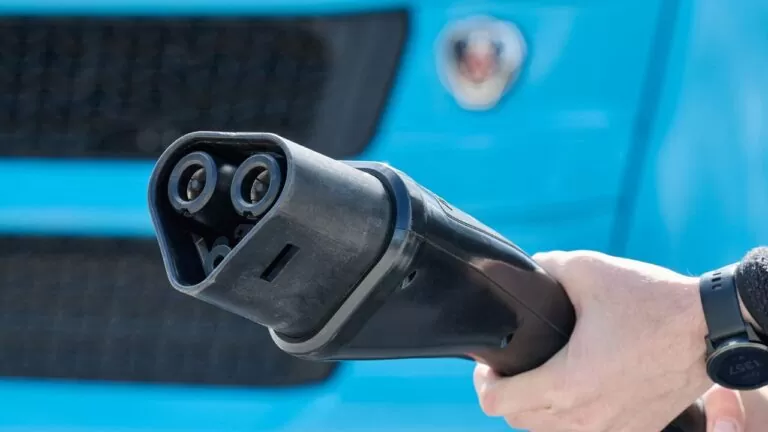 Megawatt Charging System