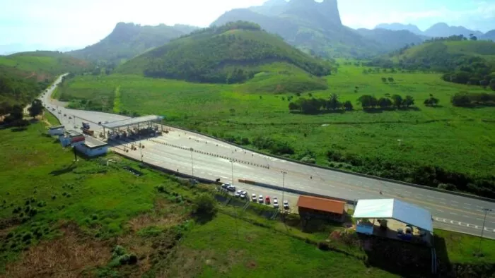 Entre as obras previstas, serão construídos dois Pontos de Parada e Descanso para caminhoneiros Entre as obras previstas, serão construídos dois Pontos de Parada e Descanso para caminhoneiros - EcoRodovias BR-101