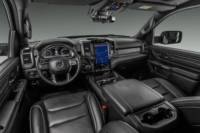 Dodge Ram interno Parte interna da Rampage 1500