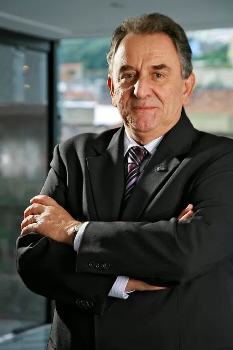 Mario Rinaldi, Anfir baixa Mario Rinaldi, Anfir baixa