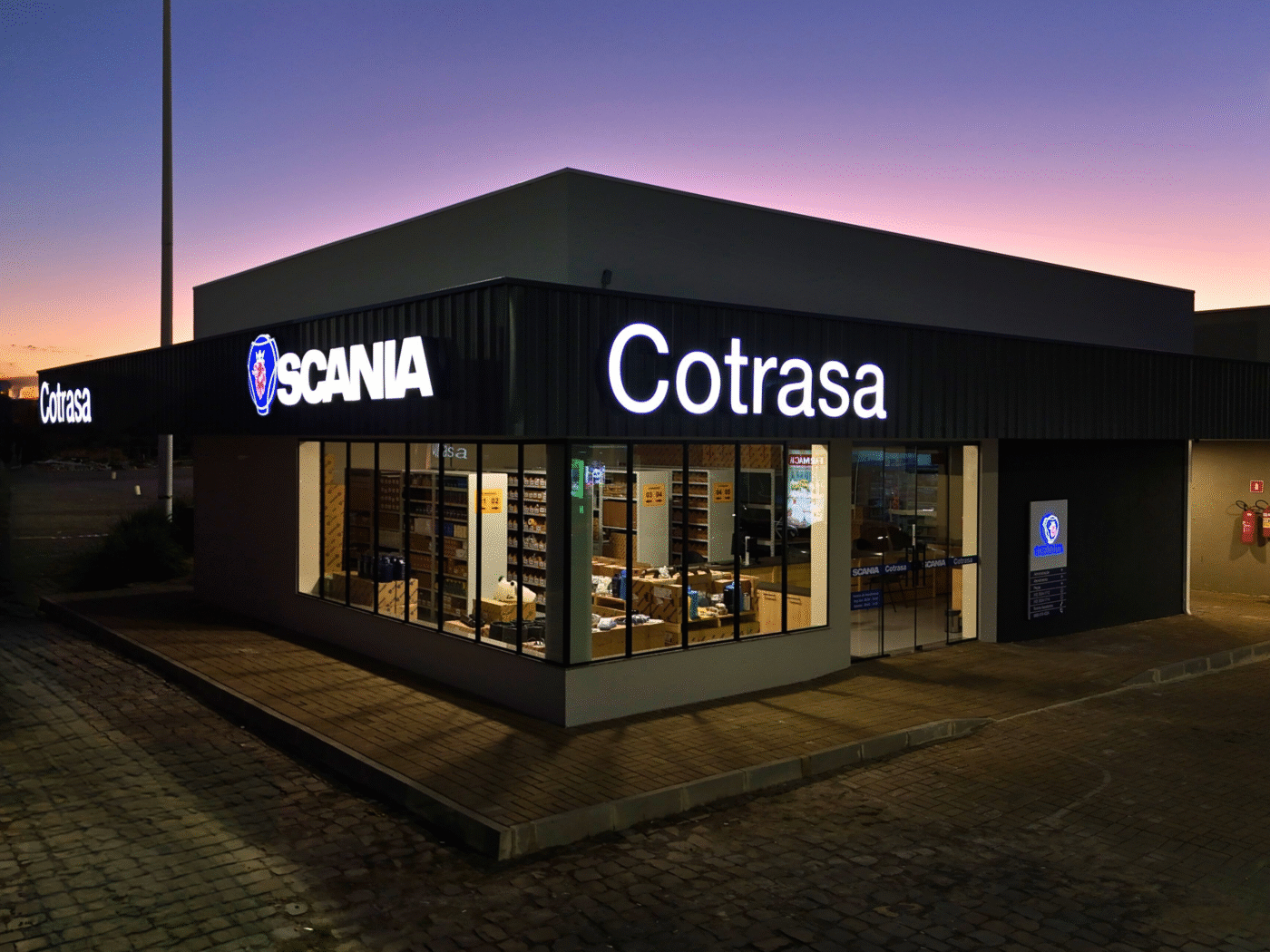 Scania Cotrasa fortalece presença no Paraná com nova loja