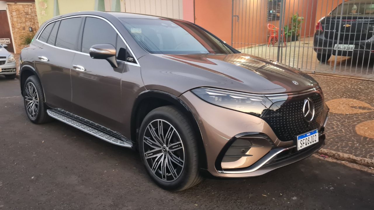 Mercedes-Benz EQS 450 4Matic: Um disco voador de São Paulo a Olímpia