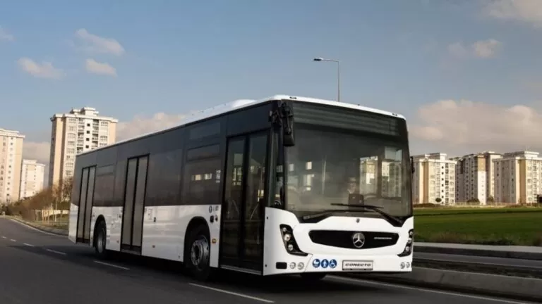 Mercedes-Benz Conecto