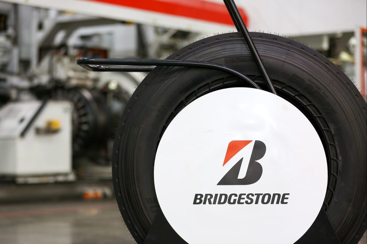 Bridgestone lança pneu premium para aplicações urbanas
