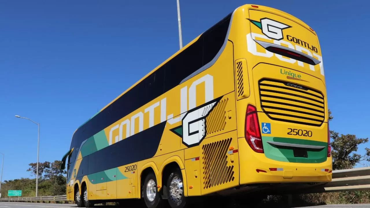 Ônibus Gontijo double-decker