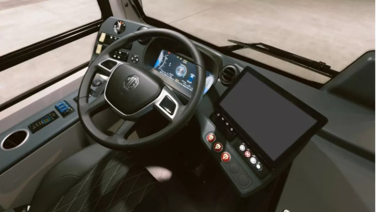 Cockpit do motorista no MG iEV12